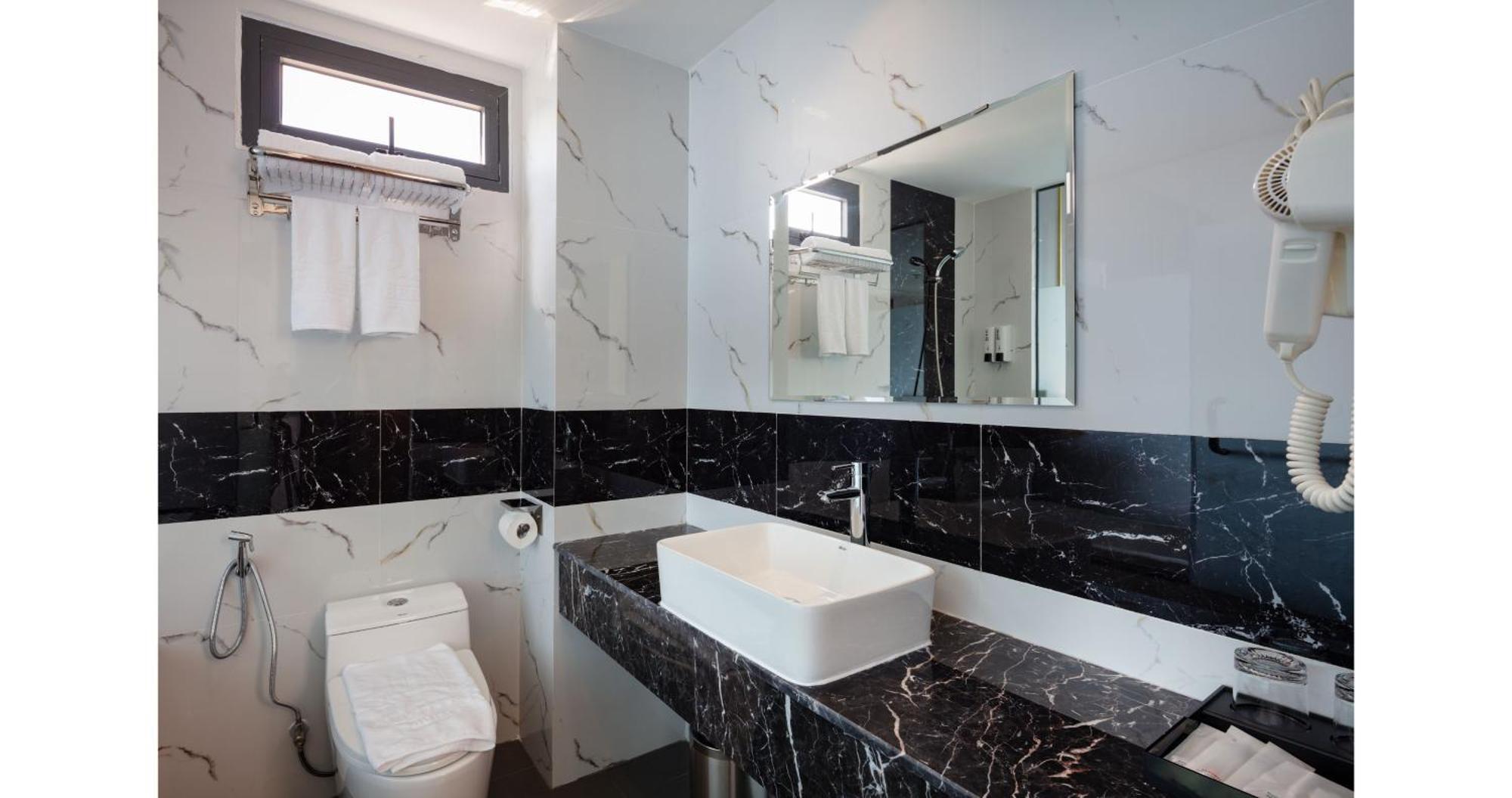 Amber Nha Trang Hotel Bagian luar foto