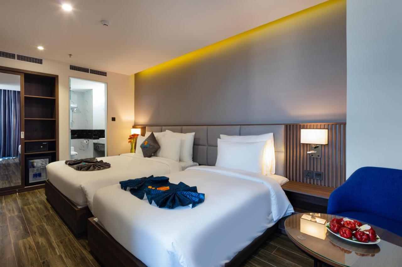 Amber Nha Trang Hotel Bagian luar foto