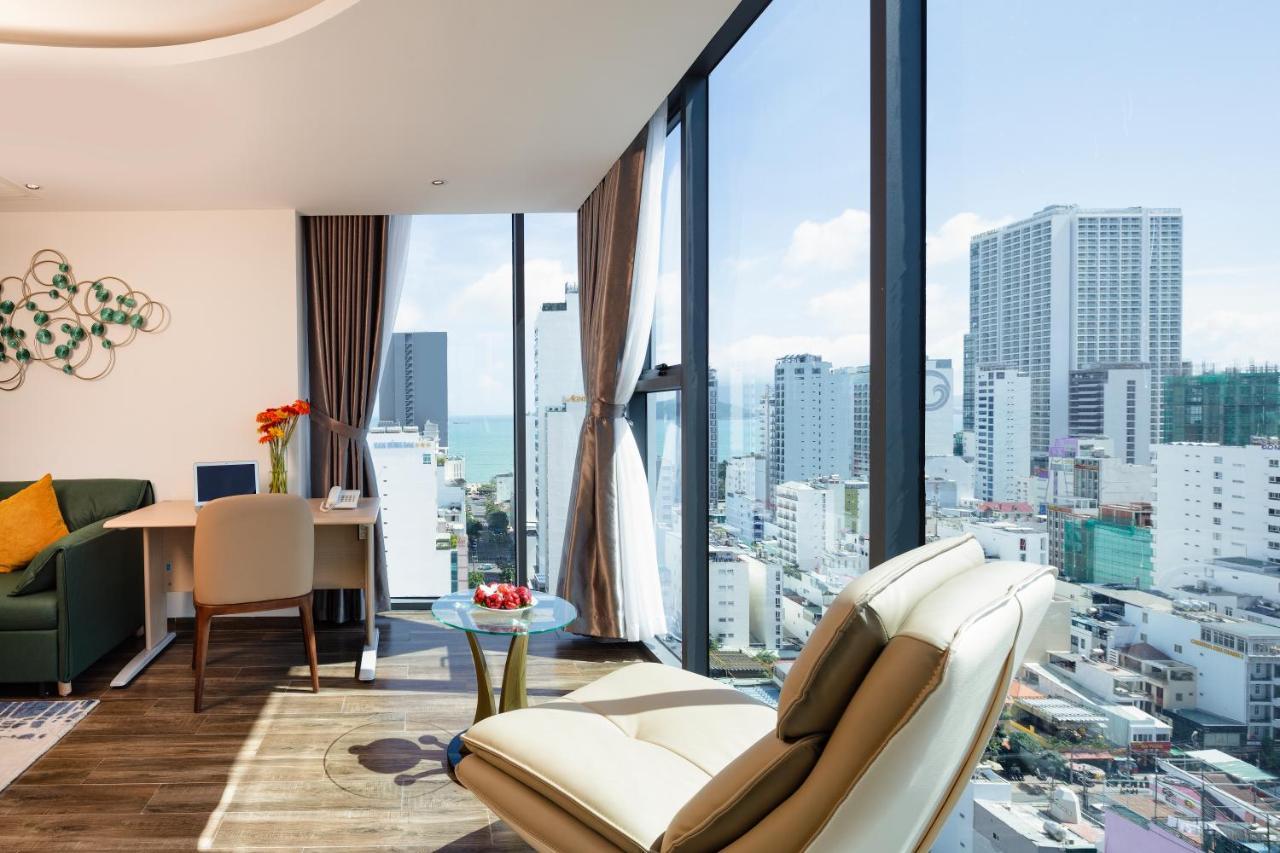Amber Nha Trang Hotel Bagian luar foto