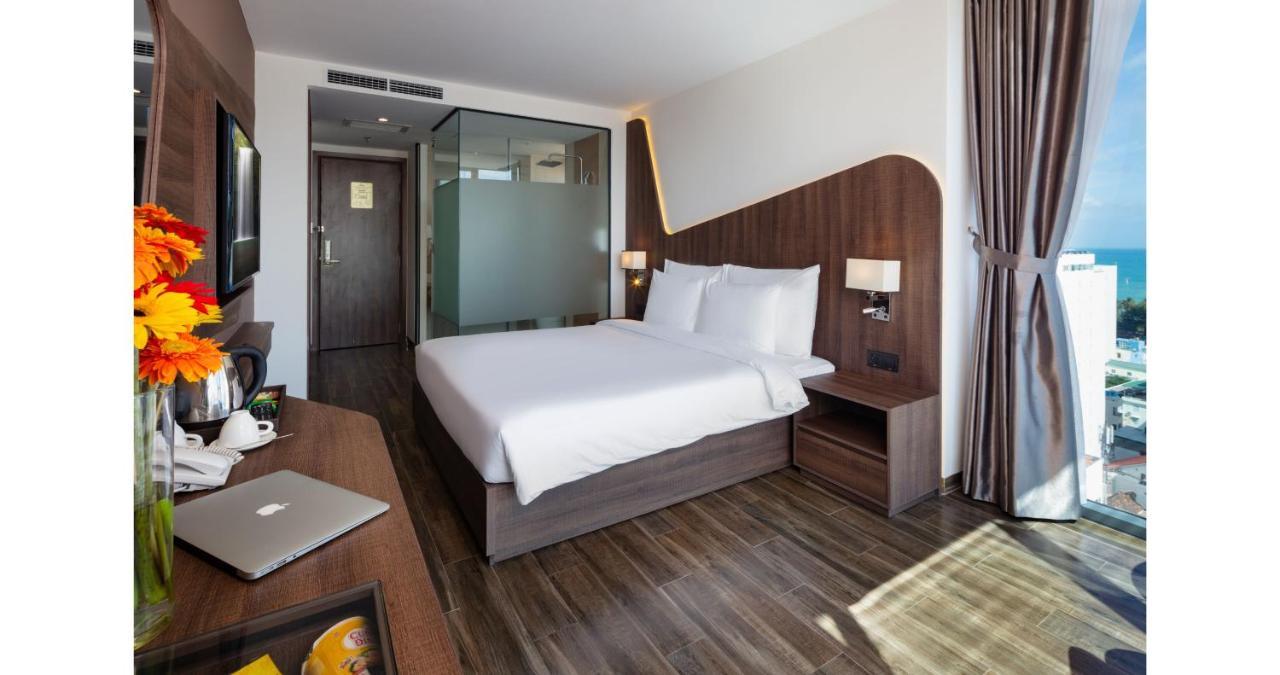 Amber Nha Trang Hotel Bagian luar foto